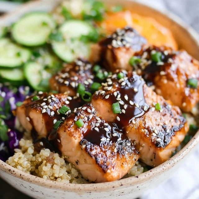 15 MIN CRISPY BANG BANG SALMON BITE BOWLS