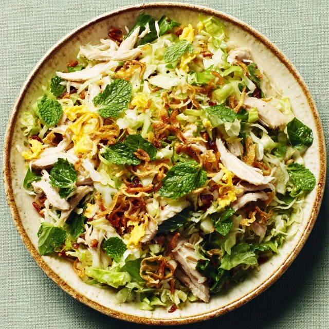 VIETNAMESE CHICKEN SALAD WITH ZING
